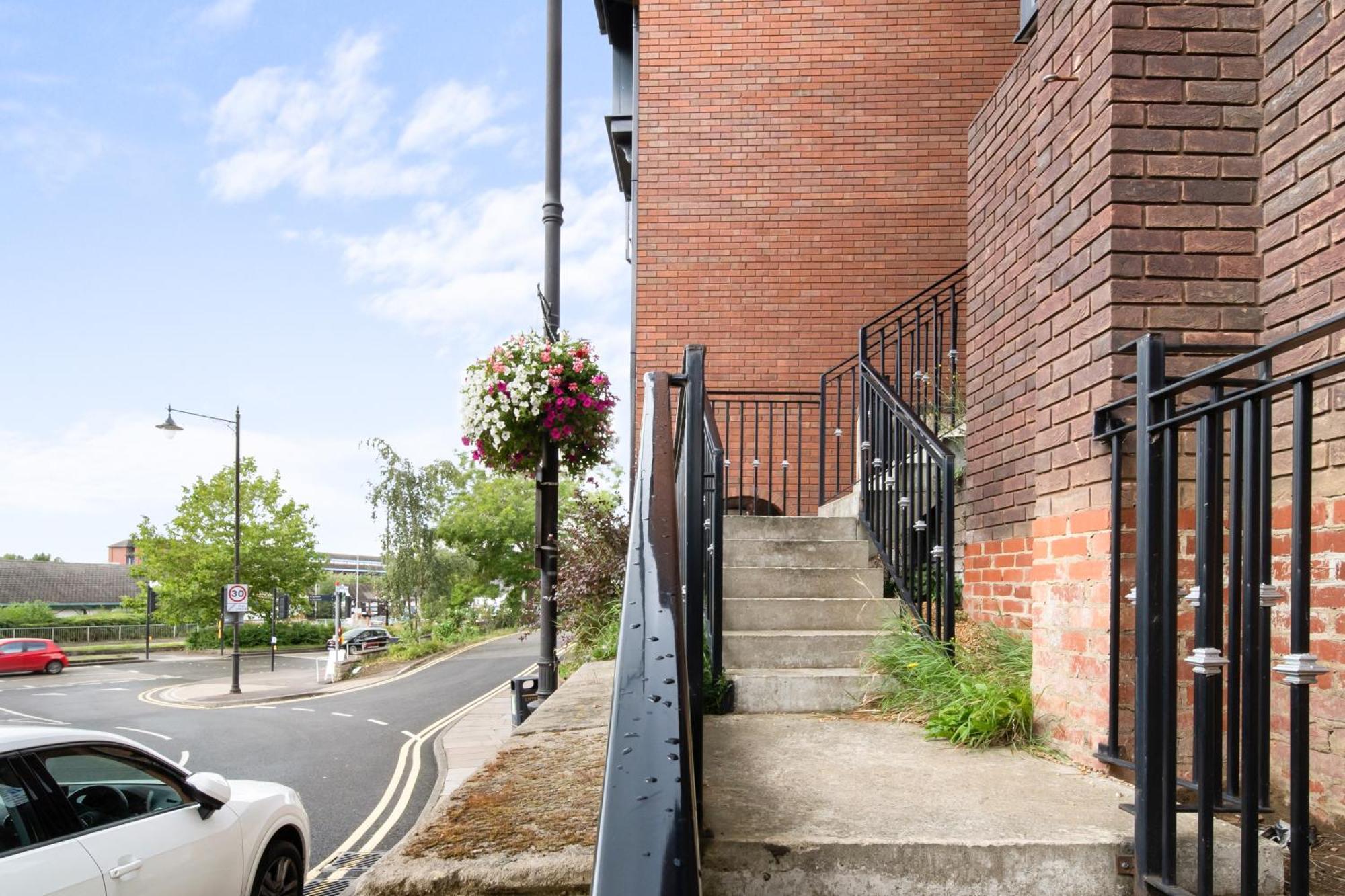 Livestay-Modern Apartments Building In Aylesbury Aylesbury  Eksteriør bilde