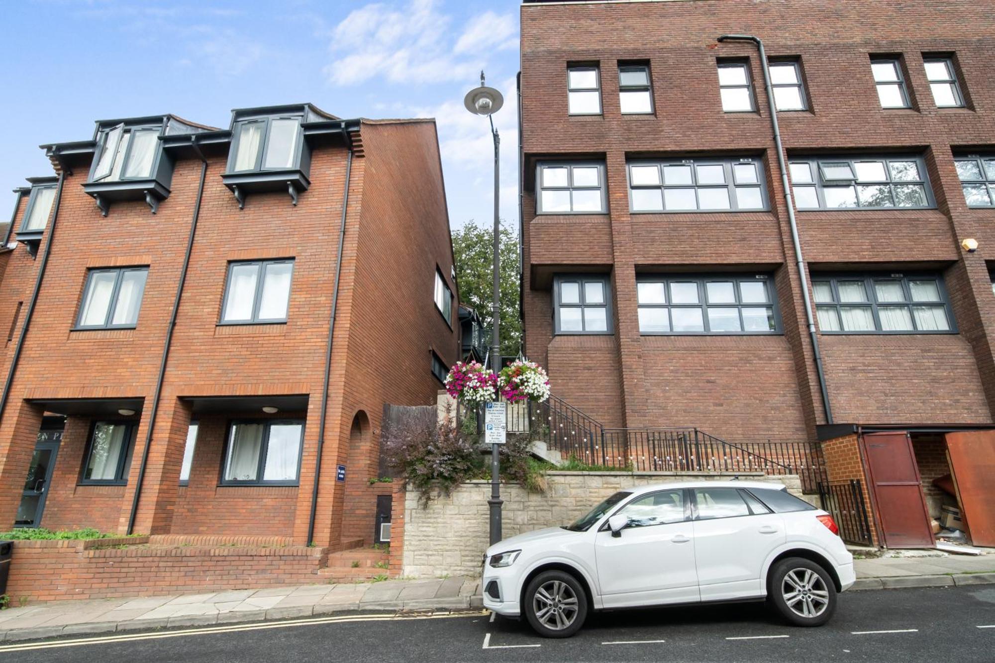 Livestay-Modern Apartments Building In Aylesbury Aylesbury  Eksteriør bilde